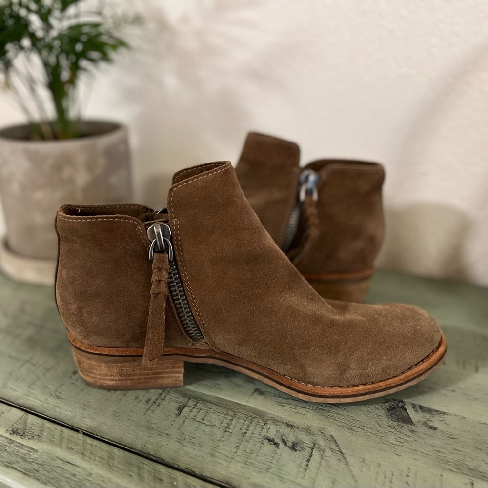 Light brown suede ankle booties size 9